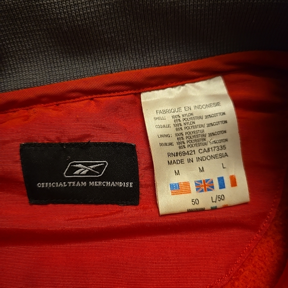 2005-06 Liverpool Reebok Track Jacket - Picture 2 of 6